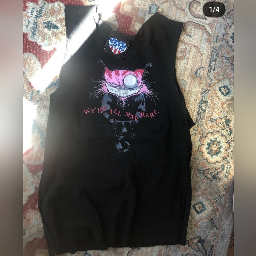 Gris grimly tank
